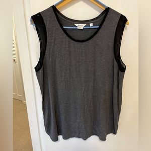 Reitmans grey top size XL